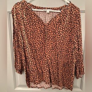 Black and brown patterned blouse